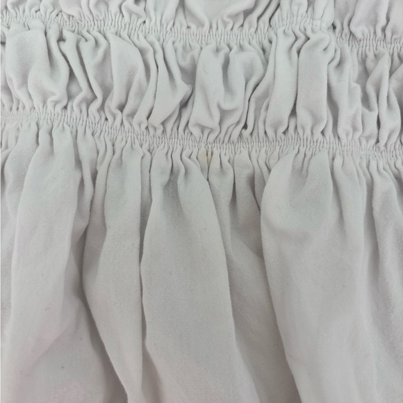 White Ruffled Off-Shoulder Top
Forever 21
Small - Picture 3 of 4